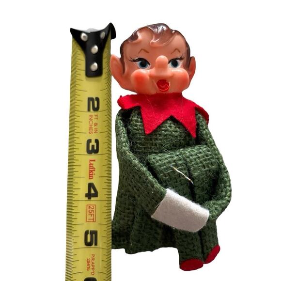 Herman Pecker Christmas Elf Knee Hugger Green Jumpsuit Straw Filled Shelf Sitter - Picture 8 of 9
